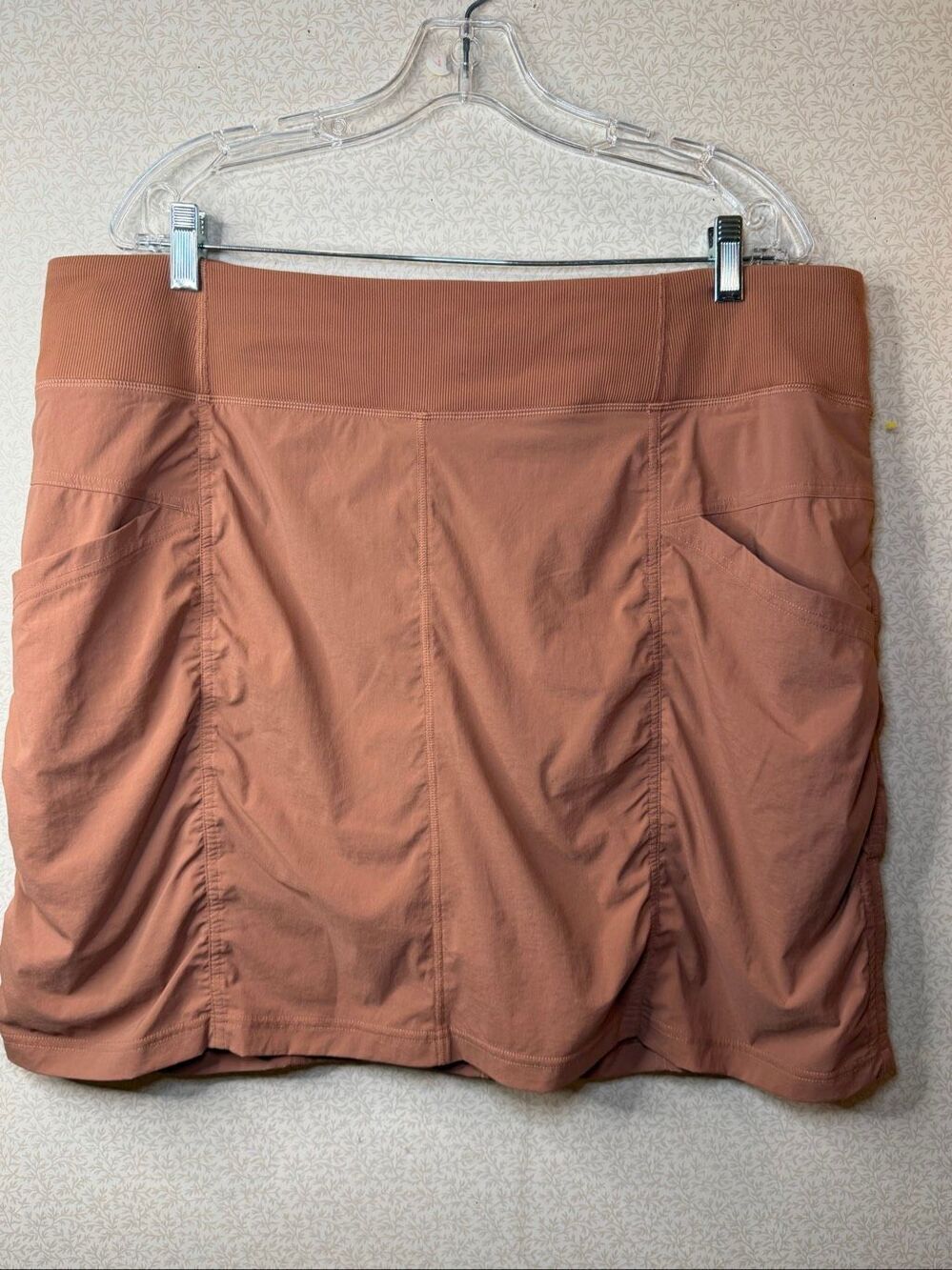 NWOT Prana skort